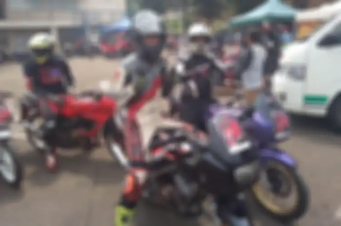 Komunitas Suzuki RGR150 meramaikan sirkuit Sentul Kartin