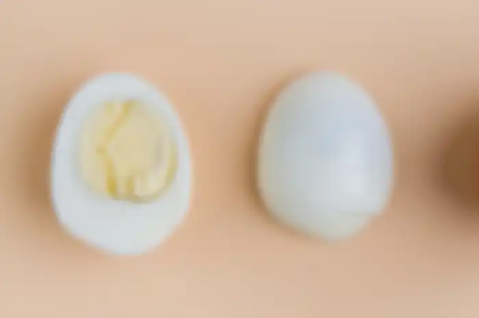 Rebus telur dengan baking soda
