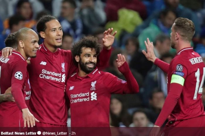 Para pemain Liverpool merayakan gol Virgil van Dijk usai menjebol gawang FC Porto pada pertemuan kedua perempat final Liga Champions