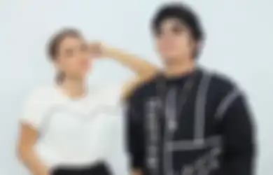 Terlihat Ayu dengan Busana Adat Jawa, Beredar Foto Diduga Prewedding Aurel Hermansyah dan Atta Halilintar