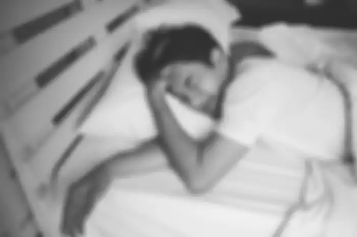 Cowok Rajin Skincare tapi Males Ganti Sprei dan Sarung Bantal, Duh Glowing-nya Batal