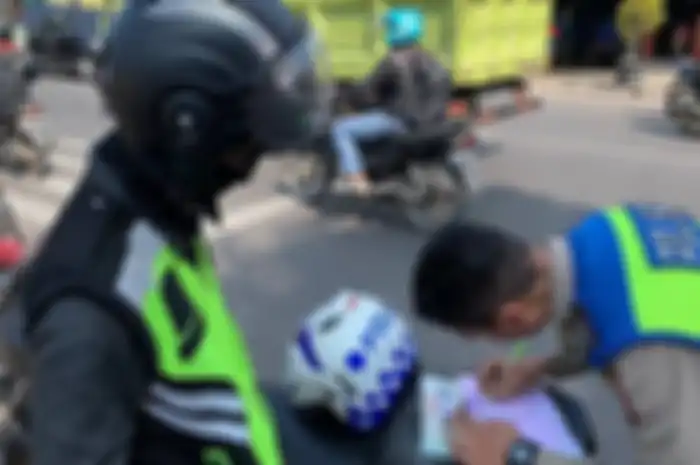 Ilustrasi razia. Ada razia STNK sampai penyitaan unit kalau telat bayar pajak kendaraan, polisi bilang begini.