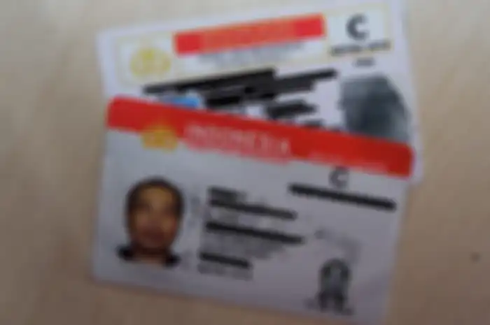 SIM C rusak akibat kelamaan di dompet bisa diganti baru, tarif resmi di Satpas SIM cuma Rp 75 ribu.