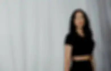 Mau Terlihat Lebih Muda, Ada 4 Tips Padu Padan Pakaian yang Sukses Bikin Orang Lain Pangling