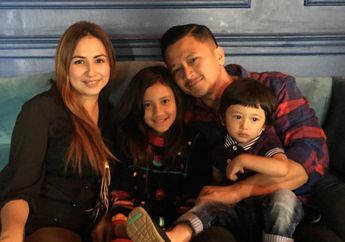 Jarang Terekspos, Ini Foto Harleyava Princy Anak Ferry Maryadi yang cantik dan Punya Gaya Stylish