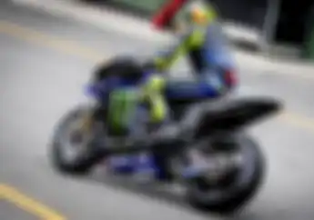 Serius di Tes MotoGP Brno, Rossi Uji Coba Macam-macam di Motor M1 2019