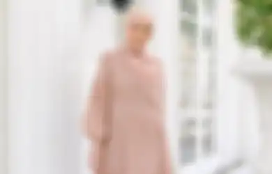 5 Model Dress Lebaran 2022 Warna Cokelat Susu Dijamin Bikin Modis!