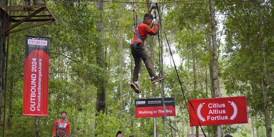 Upaya Lahirkan Generasi Bermental Anti-Lembek, PB Djarum Gelar Outbond untuk Puluhan Atlet Bulu Tangkis