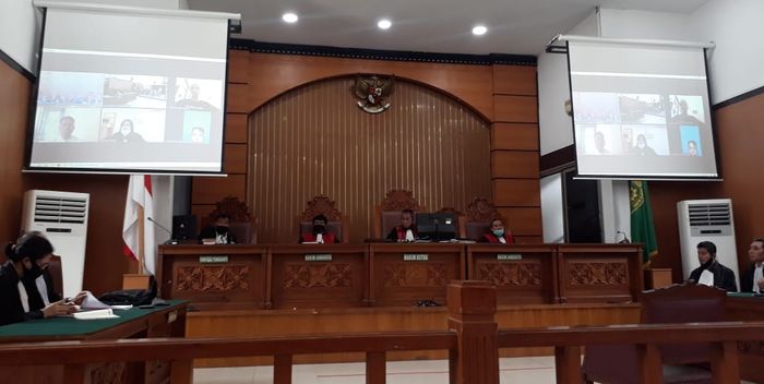 Sidang kasus pencemaran nama baik Vicky Prasetyo terhadap Angel Lelga di Pengadilan Negeri Jakarta Selatan, Rabu (12/8/2020).