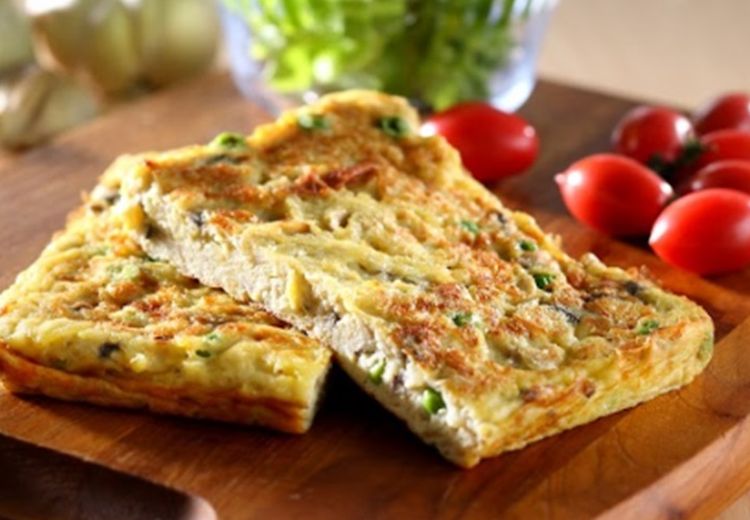 Ada Telur dan Jamur di Dalam Kulkas? Mari Olah Menjadi Telur Dadar Jamur Sajian Sahur Praktis Nan Lezat