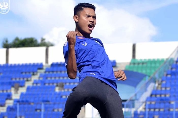 Mantan pemain Persebaya Surabaya, Fandi Eko Utomo, resmi direkrut oleh PSIS Semarang.