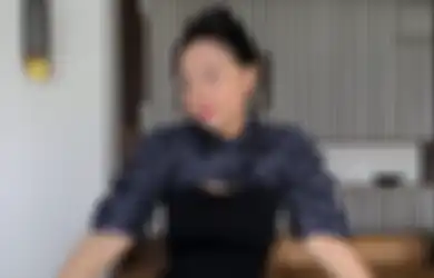 Deretan Rumah Artis yang Putuskan Lepas Hijab, Ada yang Huniannya Dilengkapi Lift Saking Megahnya!