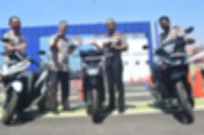 Donasi tiga unit motor untuk dukung program Simontir