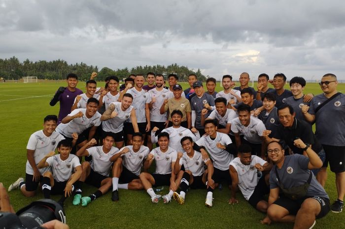 Menpora RI, Zainudin Amali sempat menyambangi TC Timnas Indonesia di lapangan training center Bali United, Sabtu (3/12/2022).