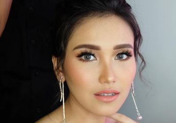 Dibalik Gaya Santun Ayu Ting Ting Saat Pakai Hijab Syar'i Ada Tas Mewah Seharga 70 Juta Rupiah yang Sukses Jadi Sorotan