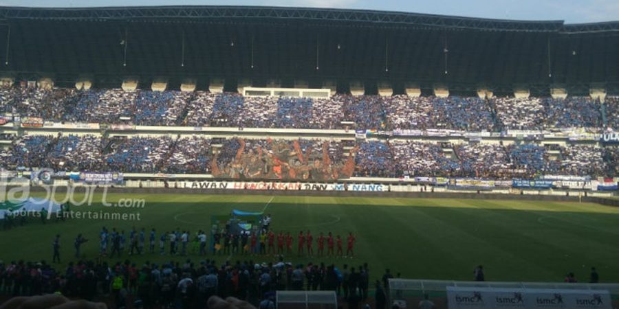 Pemkot Bandung Akan Diuntungkan jika Persib Mengambil Alih Stadion GBLA