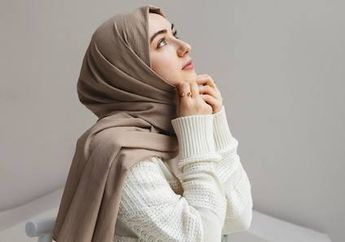 Dijamin Nyaman, 5 Tips Memilih Hijab Ini Bisa Dipakai untuk Mengatasi Rasa Gerah dan Panas Lho