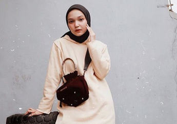 Inspirasi Fashion Hoodie ala selebgram Hijab Buat Musim Hujan
