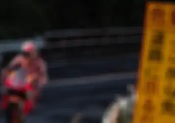 Video Saat Marc Marquez Ngebut di Spot Otomotif Terkenal di Jepang