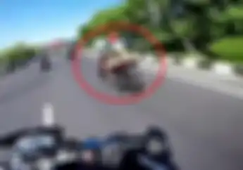 Video Yamaha V-Ixion Terseret di Aspal Usai Salip Rombongan Moge, Sebelumnya Tabrak Aerox