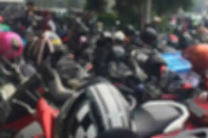 Ilustrasi parkir liar motor