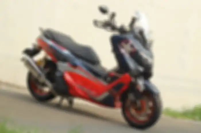 Modifikasi Yamaha NMAX 2015 Racing.