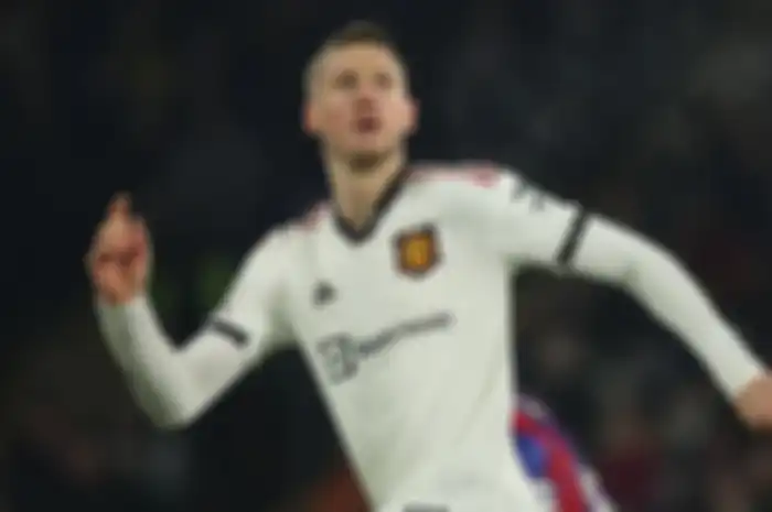 Piers Morgan menyebut Manchester United terkena karma usai kalah dari Arsenal akibat membuang Cristiano Ronaldo dan menggantikannya dengan Wout Weghorst.