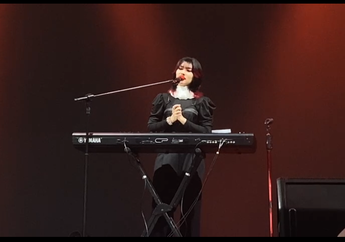 Kenang Sosok Vidi Aldiano di Panggung Sparkle On Sound, Isyana Sarasvati: Dia Menyebarkan Kebahagiaan