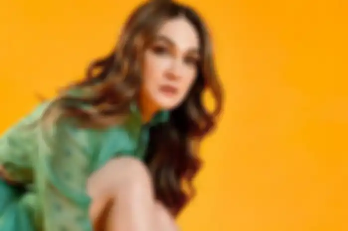 Nangis Termehek-mehek di Kamar Mandi, Luna Maya Langsung Naik Pitam Saat Dituduh Tangisi Rencana Pernikahan Ariel Noah dan Sophia Latjuba: Kamu Jangan Ngarang! Nggak Pernah Aku Bilang Kayak Gitu!