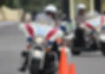 Para Polwan Ini Jago Banget Naik Harley-Davidson, Loe Rela di Tilang Doi? Gue Sih Yes..