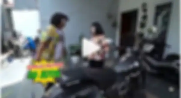 Motor Gede milik Mpok Alpa
