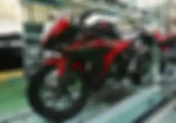 Keuntungan Beli Honda CBR150R Bekas, Komponen Substitusinya Berlimpah!