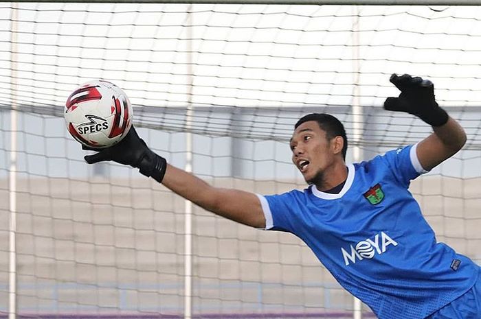 Kiper anyar Persita Tangerang, Try Hamdani Goentara, telah mengikuti sesi latihan tim di Stadion Sport Center Tangerang, Kamis (16/1/2020) sore.