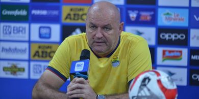 Bobotoh Harus Penuhi Stadion GBLA, Pelatih Persib Bandung: Arema FC Sangat Berbahaya! 