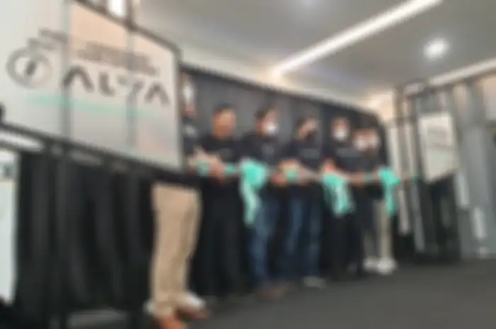 ALVA resmi hadirkan ALVA Experience Center di SCBD. Motor listrik ALVA One siap jual.
