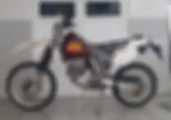 Melongo Lihat Motor Trail Langka Honda yang Umurnya Sudah 22 Tahun