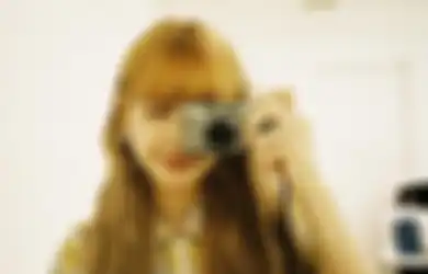 Lisa BLACKPINK Hobi Fotografi, Beli Kamera Mahal Lalu Di-refund!