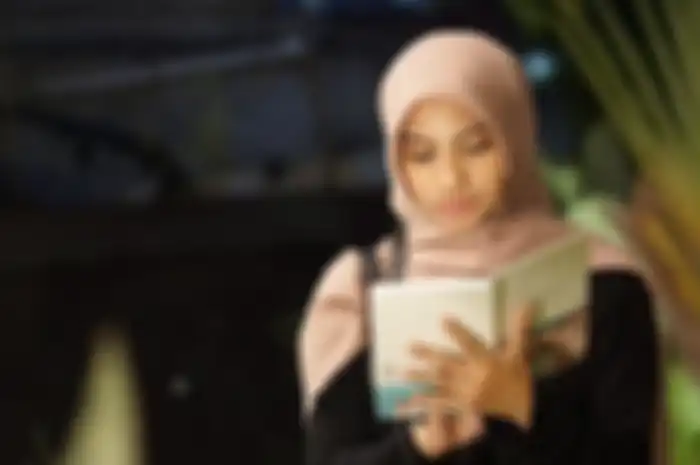 Sherly Annavita Sang Millenial Influencer yang Baru-Baru Ini Viral Karena Memprotes Salah Satu Kebijakan Presiden Jokowi