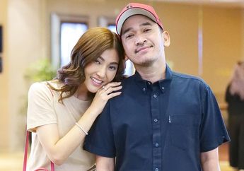 Dulu Ngedance Bareng Cherrybelle, Sarwendah Kini Unjuk Gayanya Nari Sunda Bajidor Kahot, Ruben Onsu Sampai Terpesona: Sayangku!