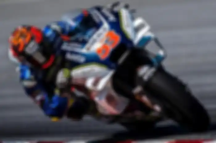 Tito Rabat bersama motor MotoGP Ducati Desemosedici GP, tahun dapan dapat motor keren speknya sama dengan tim pabrikan