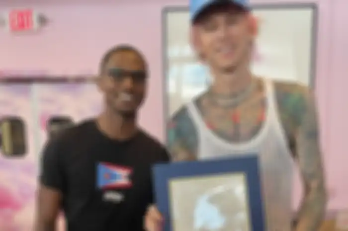 Wali Kota Cleveland tetapkan 13 Agustus sebagai 'MGK Day' sebagai penghargaan untuk Machine Gun Kelly