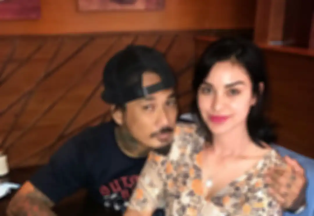 Nora Alexandra dan Jerinx SID