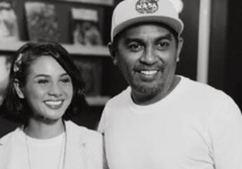 Nyanyikan 'Kasih Putih' untuk Kenang Mendiang Glenn Fredly, Andien Aisyah: Aku Yakin Versinya Gak Akan Pernah Terganti..