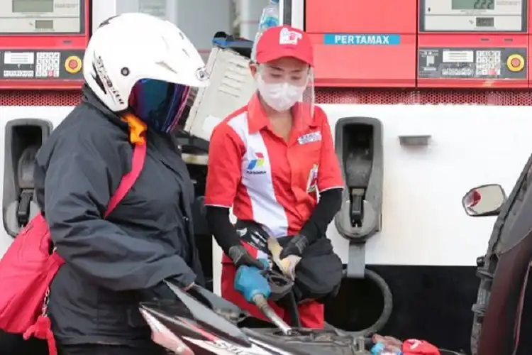Jangan Kaget Pertamina Segera Uji Coba Pertamax Dicampur Bioetanol, Dijual di SPBU?