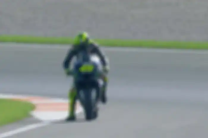 Valentino Rossi mendadak berhenti balapan di MotoGP 2020