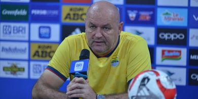 Super League 2026 - Pelatih Persib Bingung, Dewa United Tim Bagus tapi Cuma di Papan Tengah! 