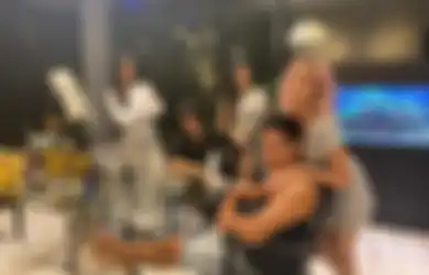 Emosi Jalinan Asmaranya Disebut Cuma Basa-basi, Jessica Iskandar Dapat Nasihat dari Ashanty Sehabis Curhat Pergoki Richard Kyle Nyelinap Kamar Perempuan Lain