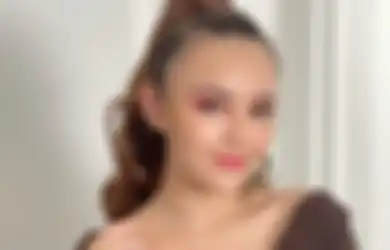 Makin Berani Tunjukkan Kemesraannya di Lokasi Syuting Ikatan Cinta, Bukan ke Arya Saloka, Amanda Manopo Terang-terangan Panggil 'Suamiku' ke Sosok Pria Tampan Ini