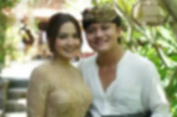 \Rizky Febian dan Mahalini
