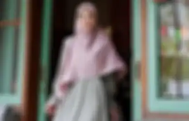 5 Gamis Syari Warna Pastel Buat Baju Lebaran 2023 #PowerUpRamadan
